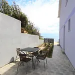 In Mit Terrasse By Interhome شقة *